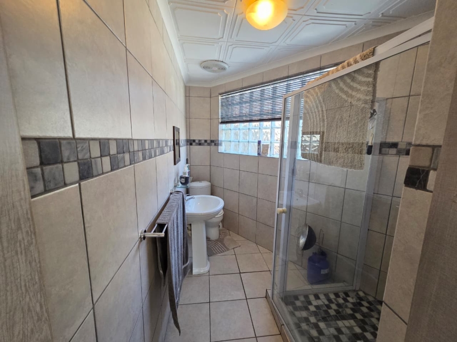 3 Bedroom Property for Sale in Pellissier Free State